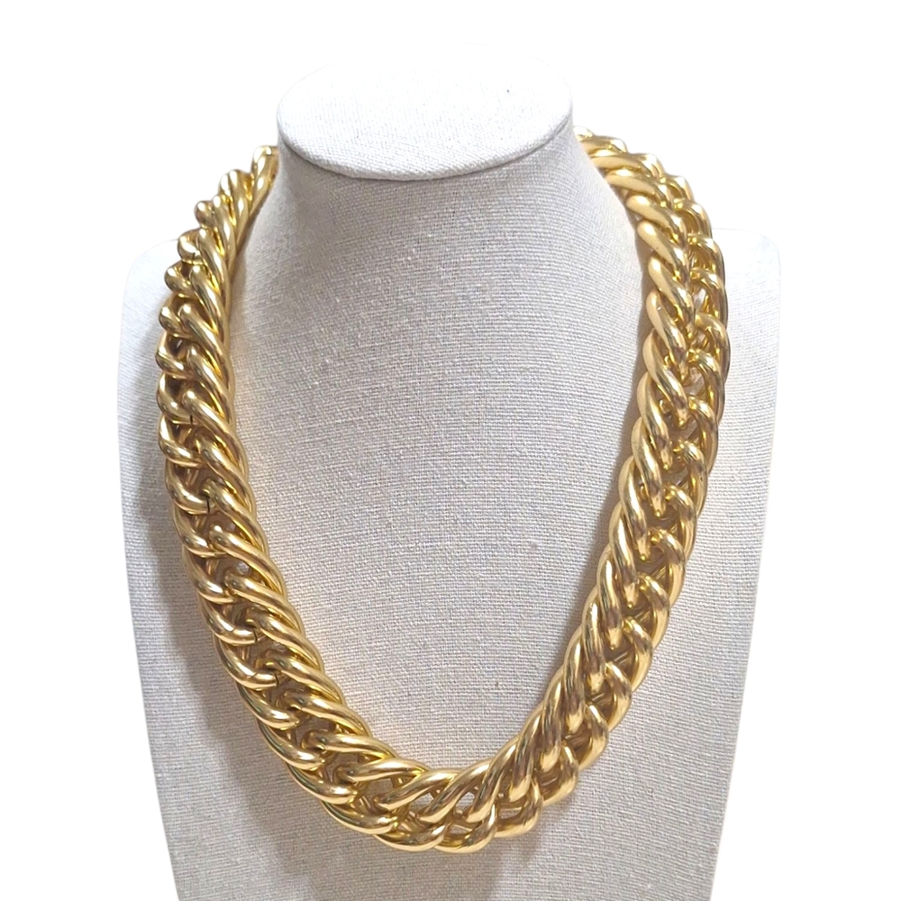 Vintage Chunky Gold Tone Linked Collar Choker Necklace 17.5" Toggle Clasp
